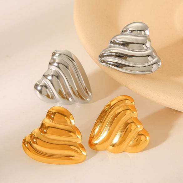 Wholesale Electroplated Geometric Heartshaped Stainless Steel Women's Earrings