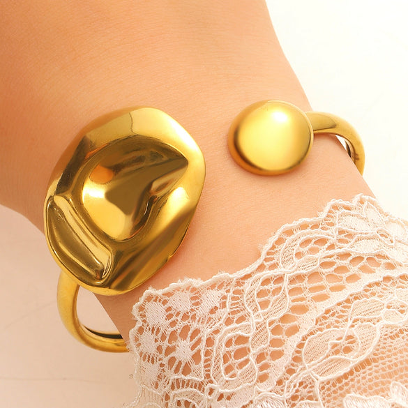 Wholesale Electroplated Stainless Steel Asymmetrical Geometric Bracelet Jewelry Accessories