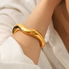 Wholesale Electroplated Stainless Steel Asymmetrical Open Bracelet Hand Jewelry