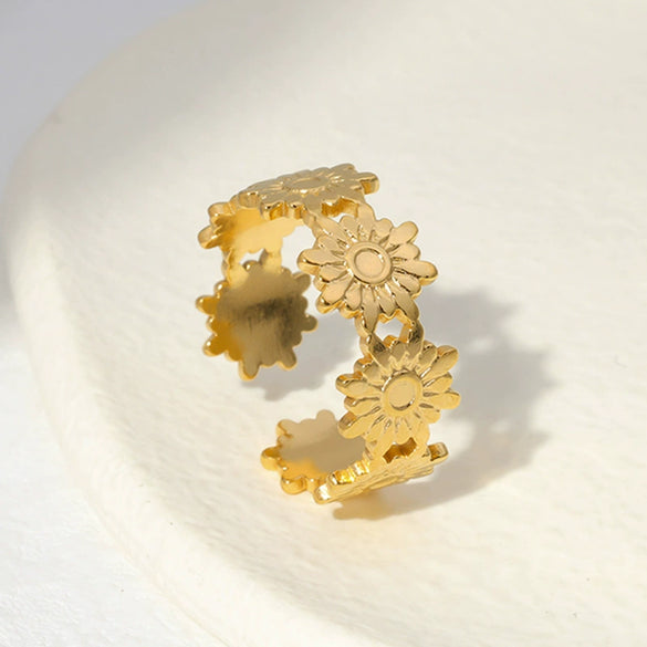 Wholesale Electroplated Stainless Steel Flower Ring For Women