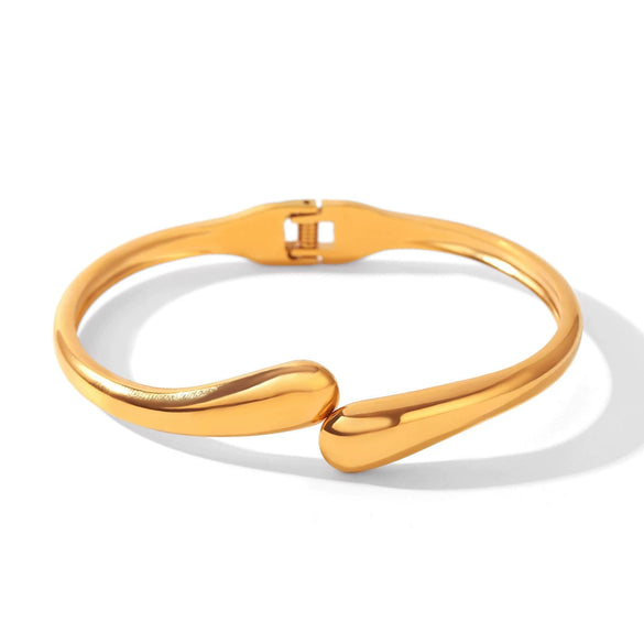 Wholesale Electroplated Stainless Steel Teardropshaped Bracelet Accessories