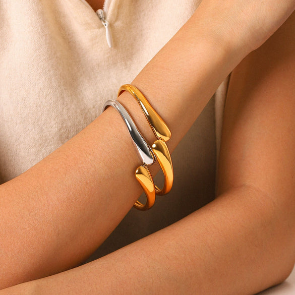 Wholesale Electroplated Stainless Steel Teardropshaped Bracelet Accessories