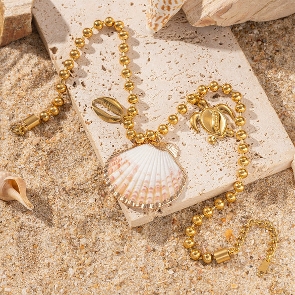 Wholesale Electroplated Titanium Steel Beaded Shell Ceramic Necklace For Women Sweet Cool Sexy Ins Nature Style