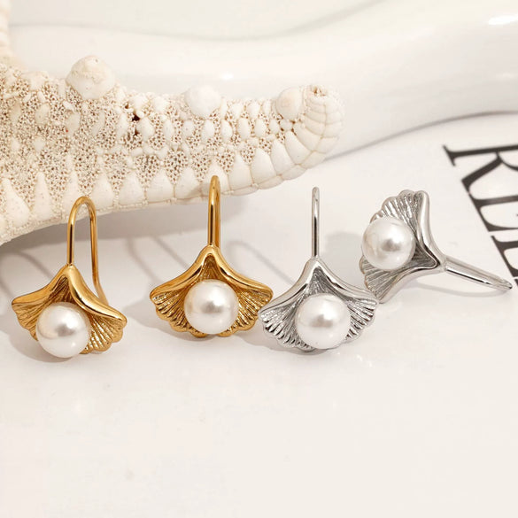 Wholesale Elegant Fashion Shell Single Pearl Earrings In 316 Stainless Steel With Geometric Design And Electroplating