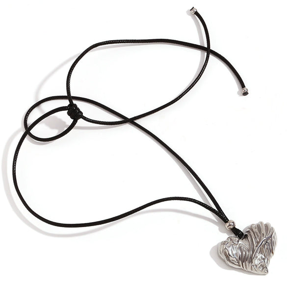 Wholesale Elegant Geometric Heart Pendant Necklace For Women Stainless Steel And Titanium Steel 18K Gold Plated
