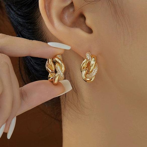 Wholesale Elegant Geometric Twist Circle Copper Zircon Earrings For Women