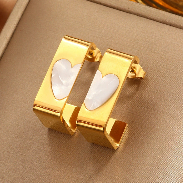 Wholesale Elegant Imitation Pearl Stud And Ear Clip Earrings For Women With Flower And Constellation Patterns Electroplated