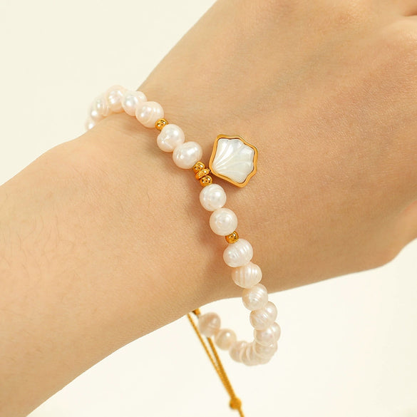 Wholesale Elegant Natural Freshwater Pearl Geometric Style Bracelet Jewelry For Women Set With Pearls