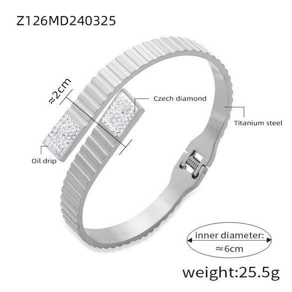 Wholesale Elegant Retro Hollow Geometric Golden Crown Titanium Steel Bracelet For Female With Gold Plated Design