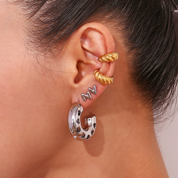 Wholesale Elegant Retro Mini Croissant Ear Clip Earrings For Women Stainless Steel 18K Gold Plated Geometric