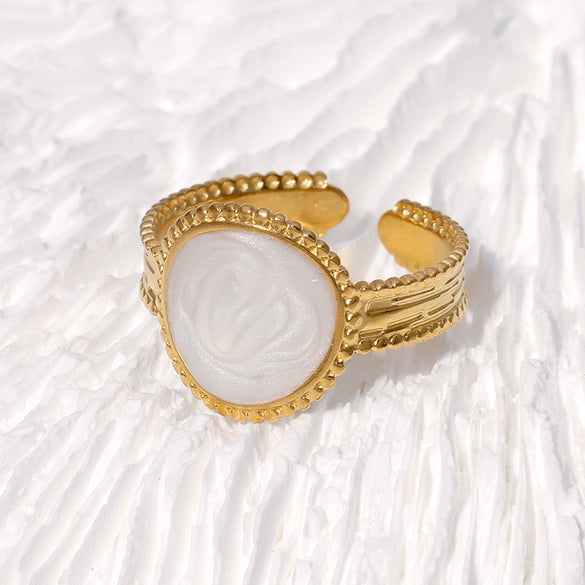 Wholesale Elegant Retro Stainless Steel Geometric Open Ring For Women Gold Plated Fadefree