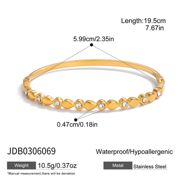 Wholesale Elegant Stainless Steel Jewelry With Cross Crown Roman Numerals Electroplated For Women Earrings Necklaces Bracelets