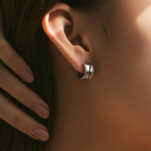 Wholesale Elegant Ushaped Silver Earrings Set With Diamonds For Women