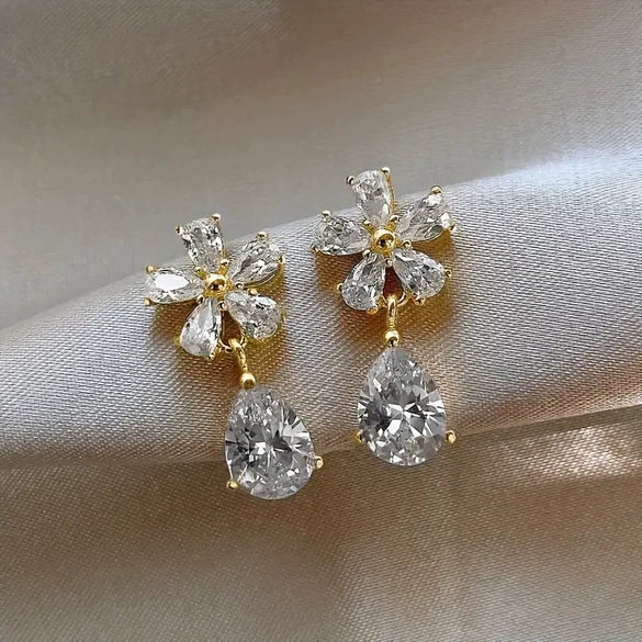 Wholesale Elegant Women's Copper Earrings With Flower And Geometric Drop Shape Design