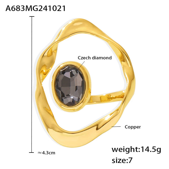 Wholesale Exaggerated Big Round Diamond Shaped Ring With Czech Big Diamond Copper Plated Real Gold Geometric Style Electroplating For Women