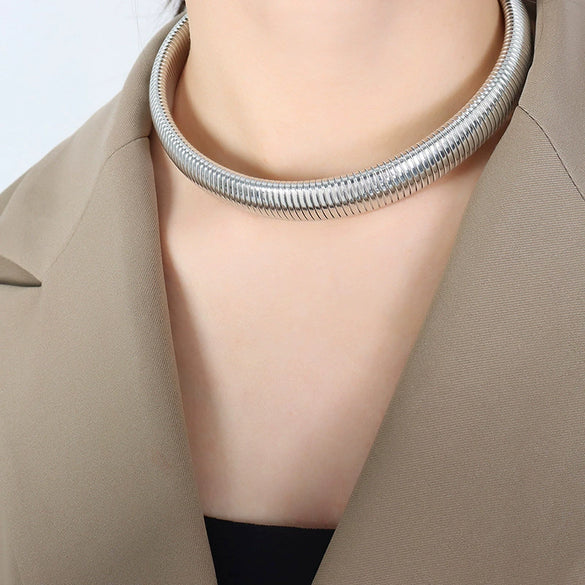 Wholesale Exaggerated Design Personality Fashion Jewelry Set For Women Titanium Steel Gold Plated With Snake Bone Chain