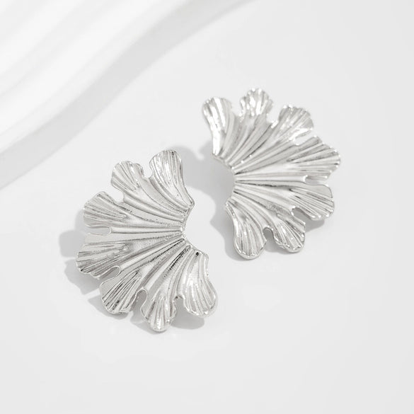 Wholesale Exaggerated Geometric Alloy Earrings With Electroplating For Women