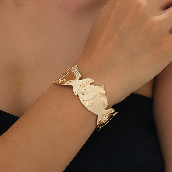 Wholesale Exaggerated Geometric Electroplated Alloy Small Fish Design Women's Open Bracelet Jewelry