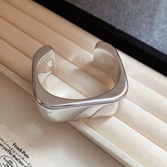 Wholesale Exaggerated Geometric Handmade Acrylic Opening Bracelet