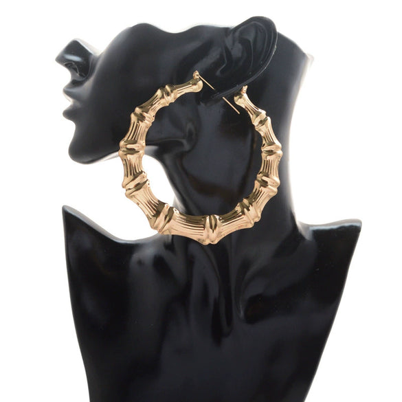 Wholesale Exaggerated Golden Geometric Alloy Hiphop Street Dance Earrings For Women With Electroplating