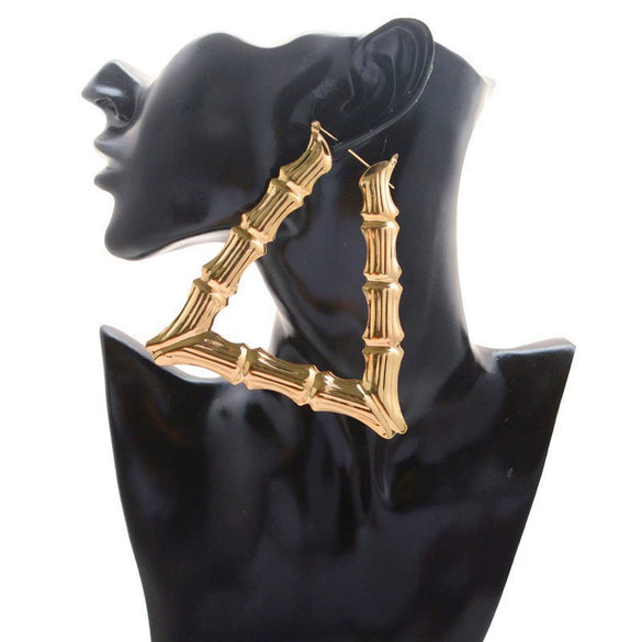 Wholesale Exaggerated Golden Geometric Alloy Hiphop Street Dance Earrings For Women With Electroplating