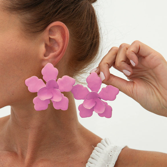 Wholesale Exaggerated Iron And Dripping Oil Flower Earrings With Electroplating