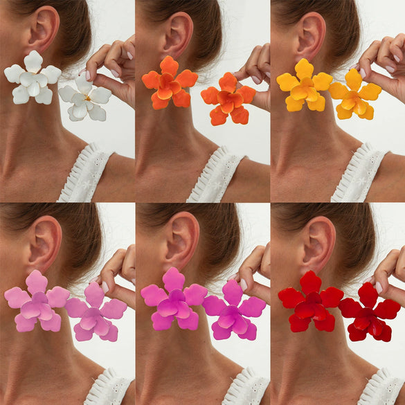 Wholesale Exaggerated Iron And Dripping Oil Flower Earrings With Electroplating
