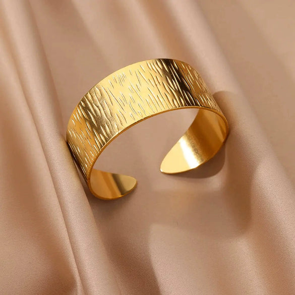 Wholesale Exaggerated Opening Wide Version Bracelet Stainless Steel French Retro Geometric Electroplated Jewelry