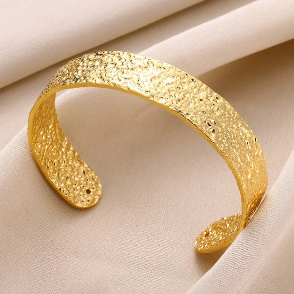 Wholesale Exaggerated Opening Wide Version Bracelet Stainless Steel French Retro Geometric Electroplated Jewelry