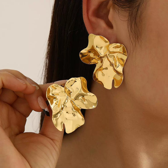 Wholesale Exaggerated Pleated Flower Earrings For Women Alloy Electroplated