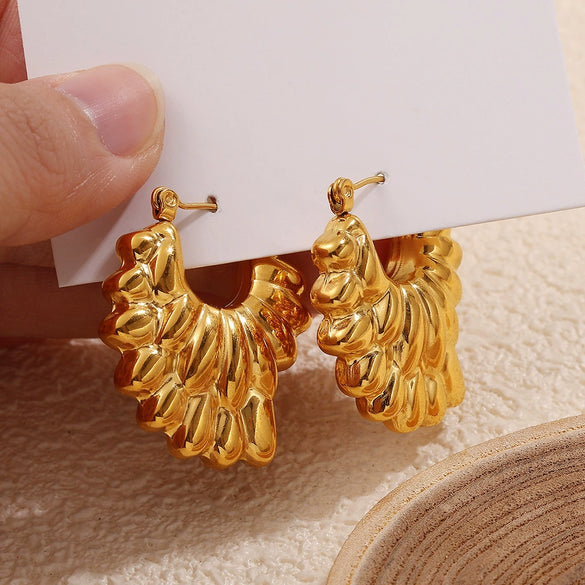 Wholesale Exaggerated Retro Elegant Specialshaped Petal Hollow Geometric 316L Stainless Steel 18K Gold Plated Electroplated Women's Earrings