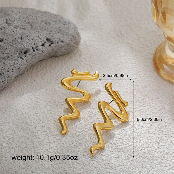 Wholesale Exaggerated Retro Zinc Alloy Earrings With Flower Love Starfish Bow Design 18K Gold Plated