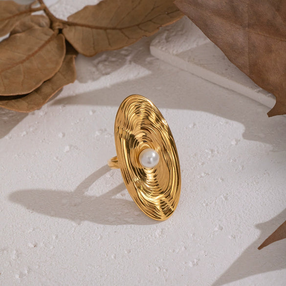 Wholesale Exaggerated Ruffled Pearl Women's Ring Geometric Stainless Steel Pvd Furnace Vacuum Real Gold Plating
