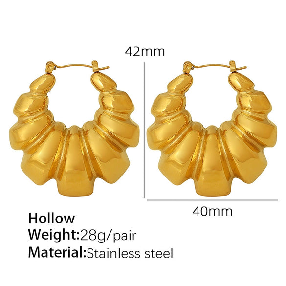 Wholesale Exaggerated 316L Stainless Steel Geometric Earrings For Women With Wave Pattern And Electroplating Design
