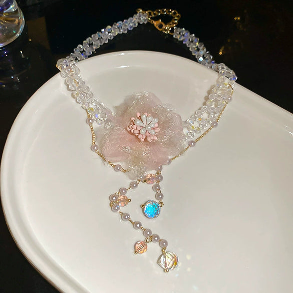 Wholesale Fabric Flower Pearl Diamond Women's Necklace With Sweet Design And Electroplating