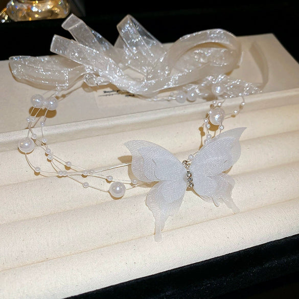 Wholesale Fabric Flower Pearl Diamond Women's Necklace With Sweet Design And Electroplating