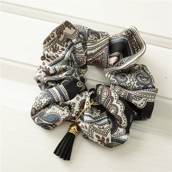 Wholesale Fabric Handmade Elastic Hair Ring With Tassel Hanging Ribbon In Retro Style