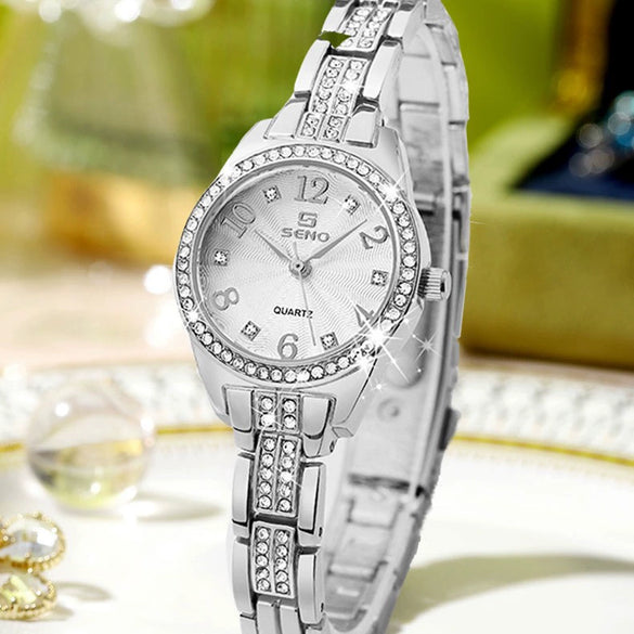 Wholesale Fashion Alloy Waterproof Quartz Watch With Jewelry Buckle For Women Round Dial