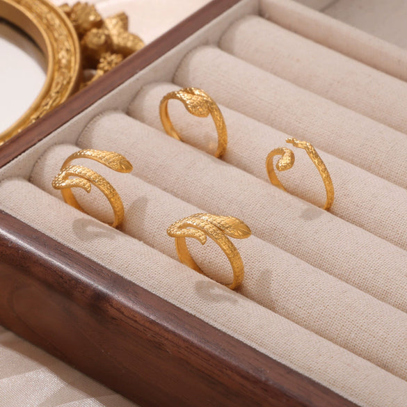 Wholesale Fashion Animal Snakeshaped 316L Stainless Steel Goldplated Ring Jewelry For Women