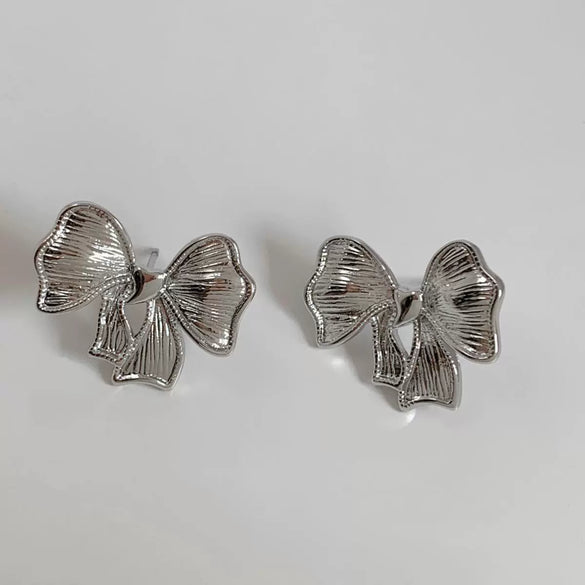 Wholesale Fashion Bow Stainless Steel Electroplated Women's Earrings With Simple Style