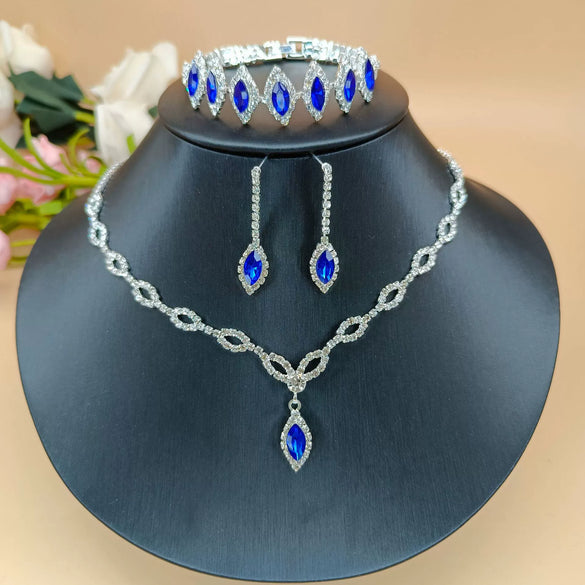 Wholesale Fashion Bridal Jewelry Set Of Rhinestone Necklace And Earrings With Love Water Drops Bell Patterns Electroplated Bamboo Chain For Women