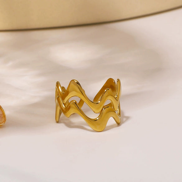 Wholesale Fashion Couple Jewelry Irregular Double Wave Geometric Stainless Steel Ring With Electroplating