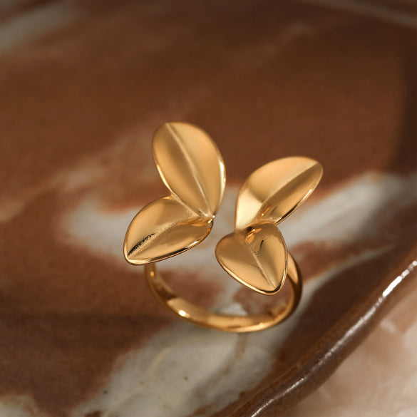 Wholesale Fashion Creative Petal Flower Open Ring 316 Stainless Steel With Pvd Gold Electroplated Finish