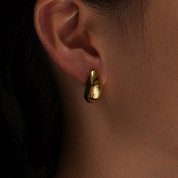 Wholesale Fashion Elegant Light Luxury Geometric Ear Studs Titanium Steel Jewelry Electroplated For Women