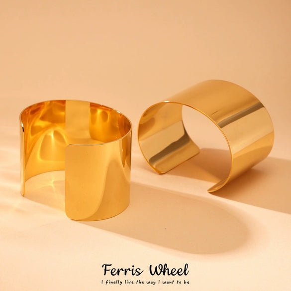 Wholesale Fashion Exaggerated Geometric Smooth Open Ferris Wheel Stainless Steel Goldplated Electroplated Light Luxury Bracelet