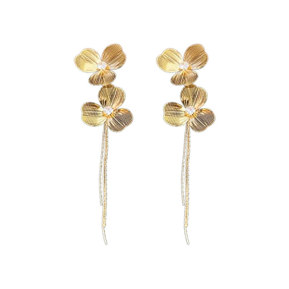 Wholesale Fashion Exaggerated Women's Flower Earrings Copper With Diamond Design