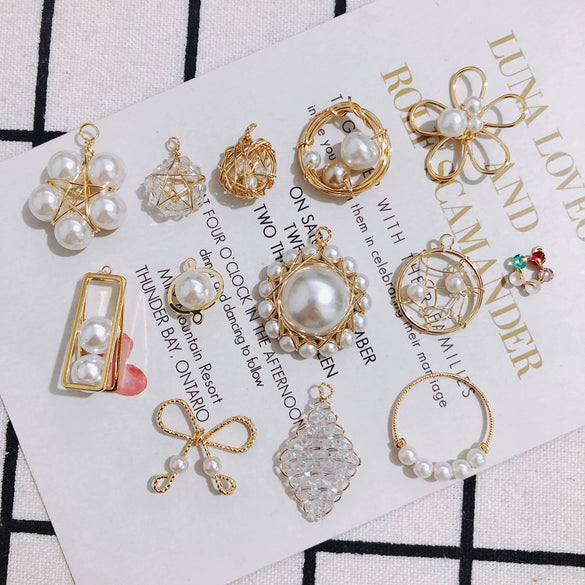 Wholesale Fashion Exquisite Crystal Pearl Bowknot And Fivepointed Star Pendant Earrings Jewelry Accessories With Electroplating Treatment