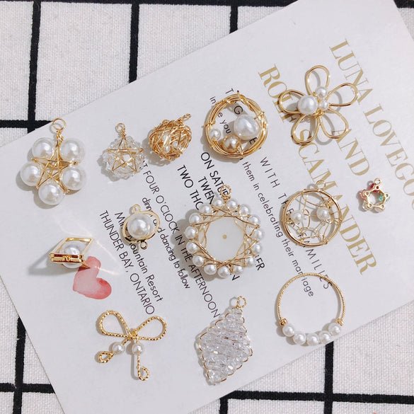 Wholesale Fashion Exquisite Crystal Pearl Bowknot And Fivepointed Star Pendant Earrings Jewelry Accessories With Electroplating Treatment