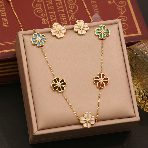 Wholesale Fashion Four Leaf Clover Stainless Steel Necklace Set In Old Money Style
