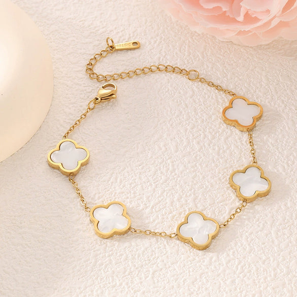 Wholesale Fashion Fourleaf Clover 18K Gold Plated Titanium Steel Motherofpearl Nonfading Women's Bracelet